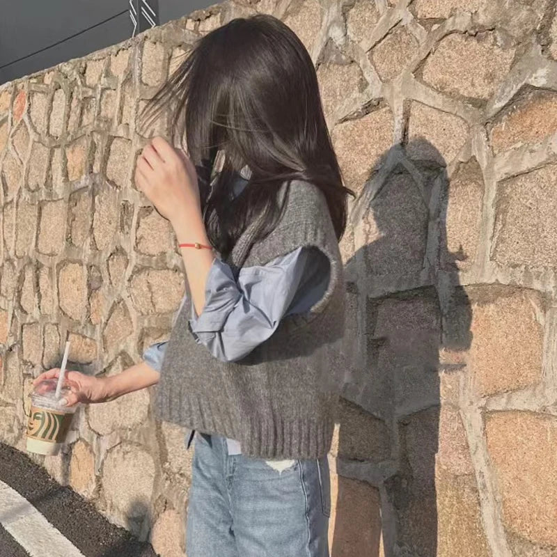 Grey Sleeveless Vest Knitted Vest Women's Autumn and Winter Korean Sweet Style Outerwear Sweater V-neck Casual Knitted Vest